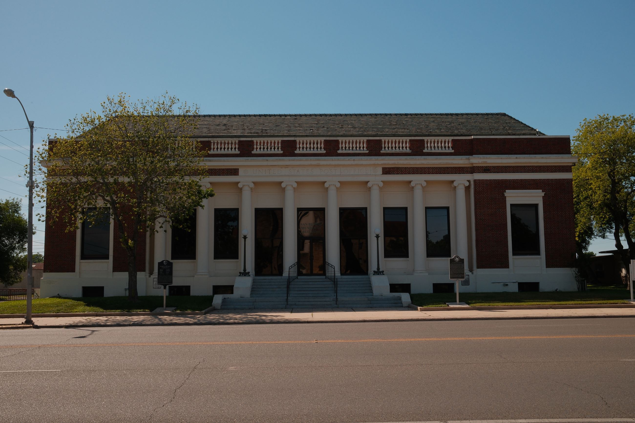 08 - San Benito Post Office (front view)