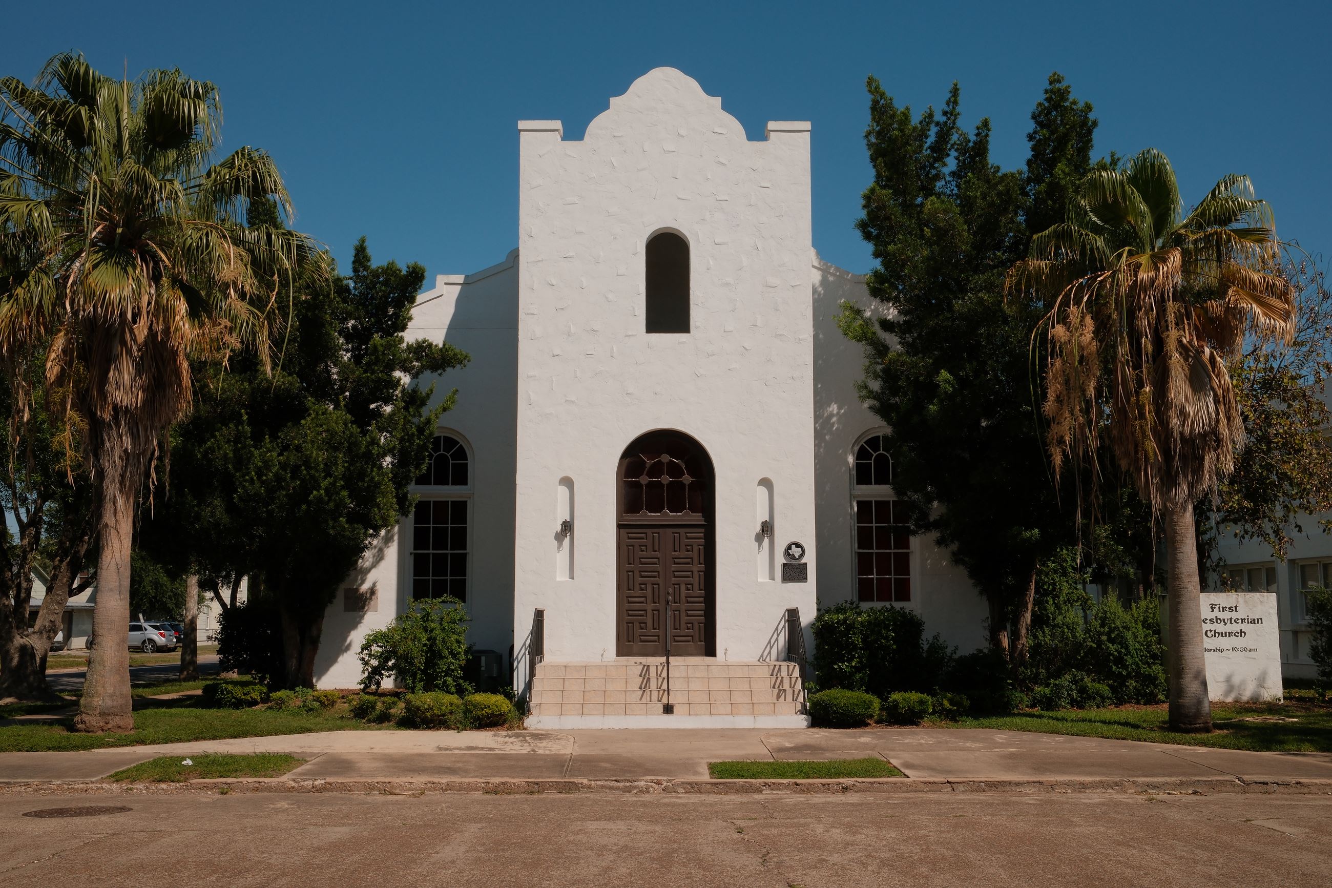 11 - First Presbyterian Church (front view)