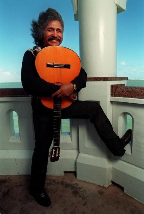Freddy Fender